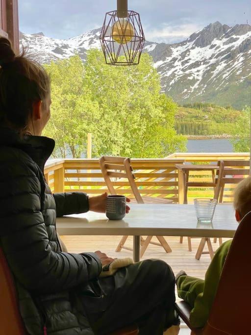 The Little Red Cabin Lofoten Urda ภายนอก รูปภาพ