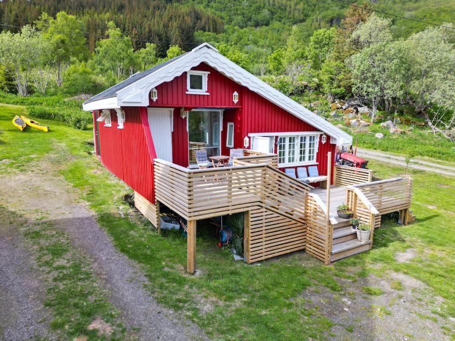 The Little Red Cabin Lofoten Urda ภายนอก รูปภาพ